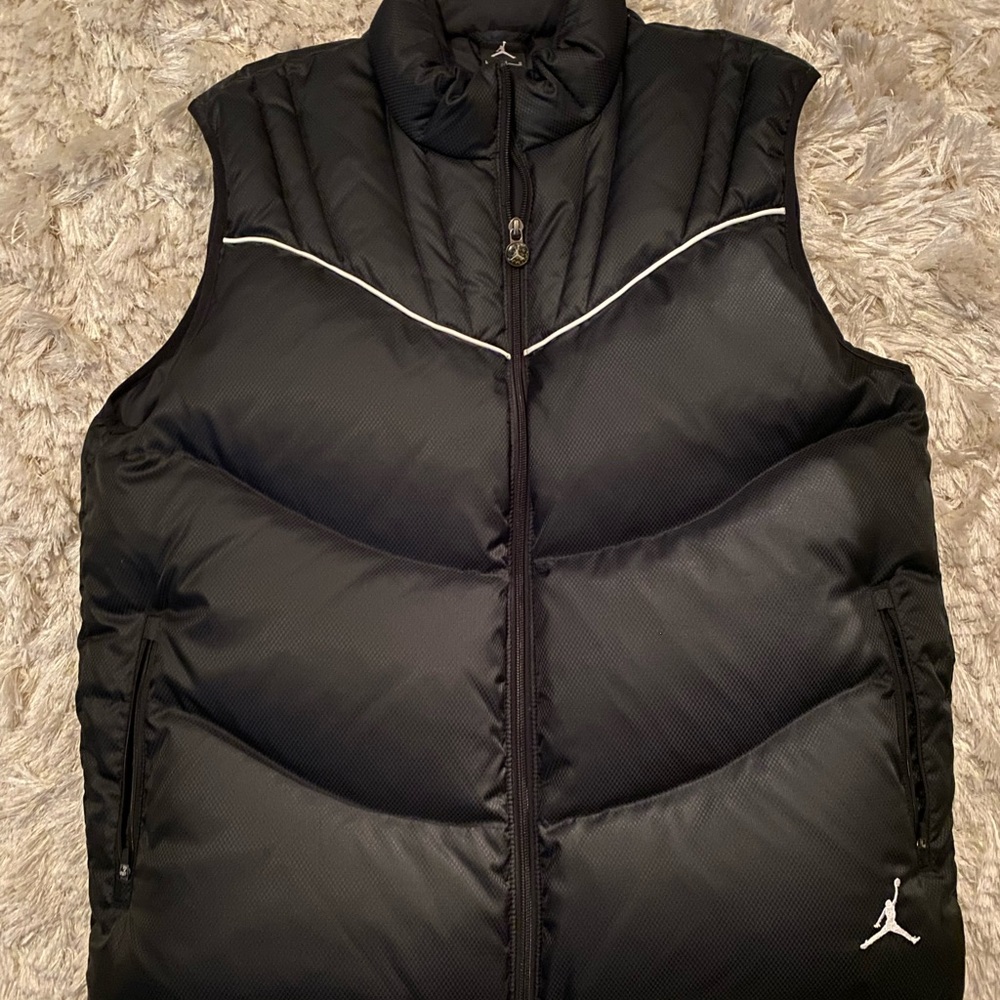 Men’s Jordan Puffer Vest Large